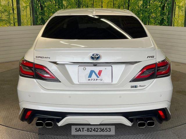 Toyota CROWN SEDAN 2018-07 7615867-14