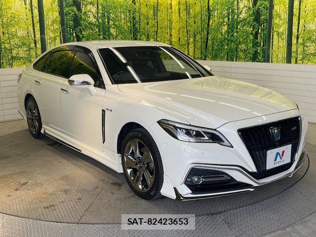Toyota CROWN SEDAN 2018-07 7615867-15