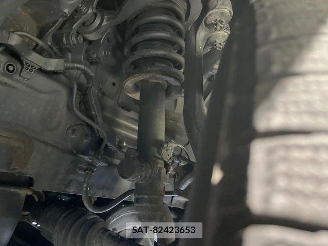Toyota CROWN SEDAN 2018-07 7615867-19