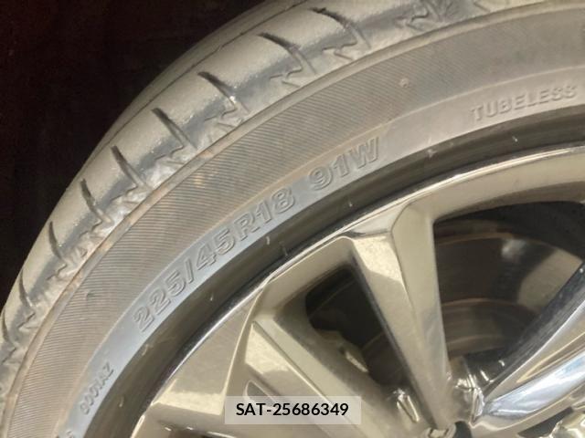 Toyota CROWN SEDAN 2021-03 7615869-12