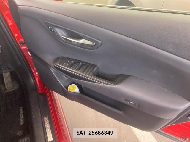 Toyota CROWN SEDAN 2021-03 7615869-16