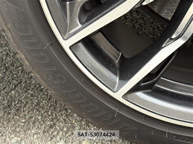 Toyota CROWN SEDAN 2018-08 7615876-12
