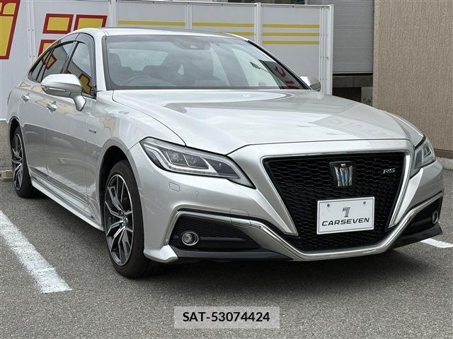Toyota CROWN SEDAN 2018-08 7615876-2