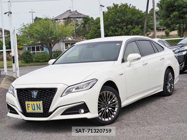 Toyota CROWN SEDAN 2019-01 7722263-0