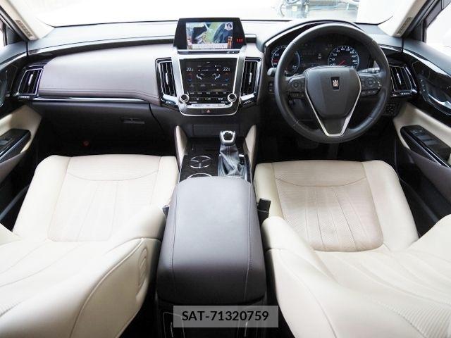 Toyota CROWN SEDAN 2019-01 7722263-9