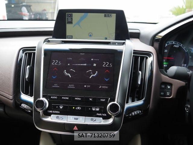 Toyota CROWN SEDAN 2019-01 7722263-17