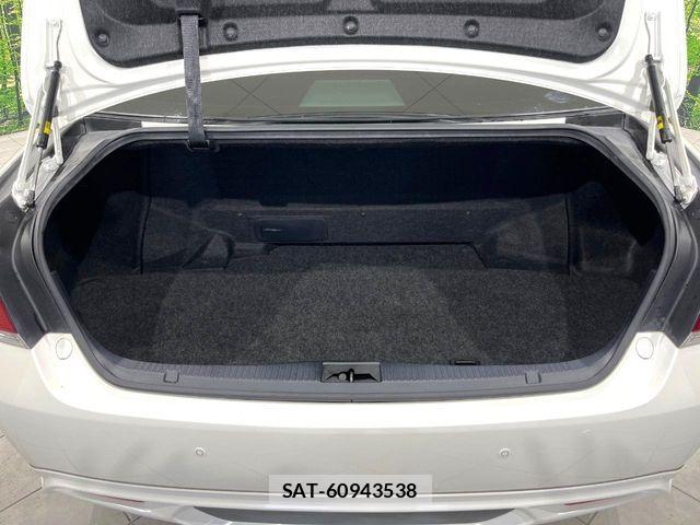 Toyota CROWN SEDAN 2015-07 7783888-10