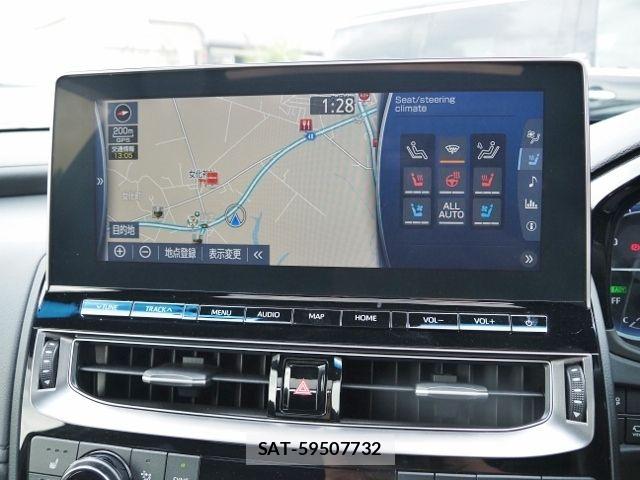 Toyota CROWN SEDAN 2021-02 7783893-18