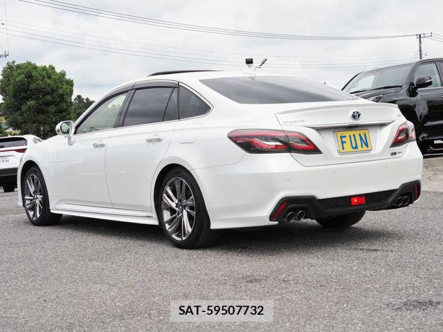 Toyota CROWN SEDAN 2021-02 7783893-5