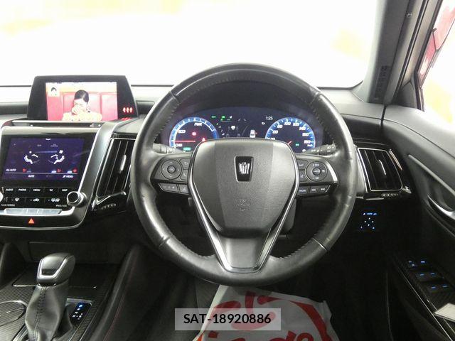 Toyota CROWN SEDAN 2020-06 7783892-15