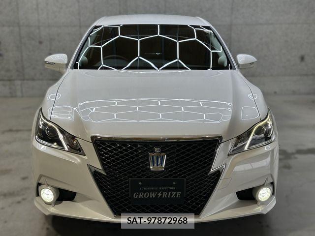 Toyota CROWN SEDAN 2015-01 7875934-1