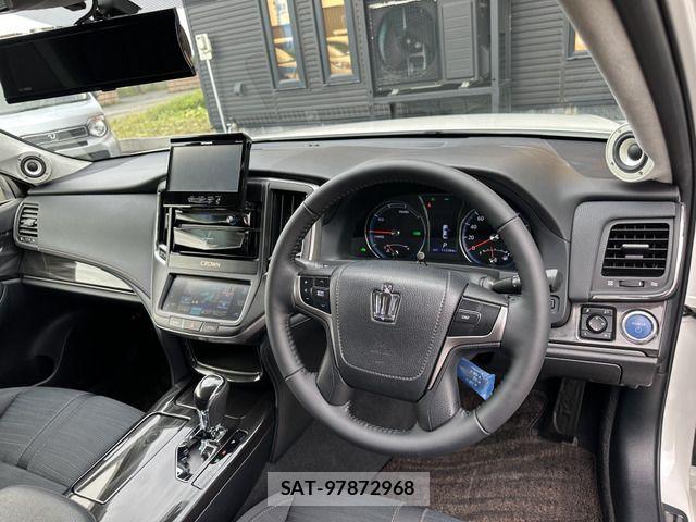 Toyota CROWN SEDAN 2015-01 7875934-6