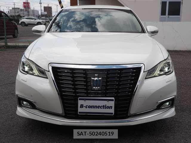 Toyota CROWN SEDAN 2015-11 7875933-3