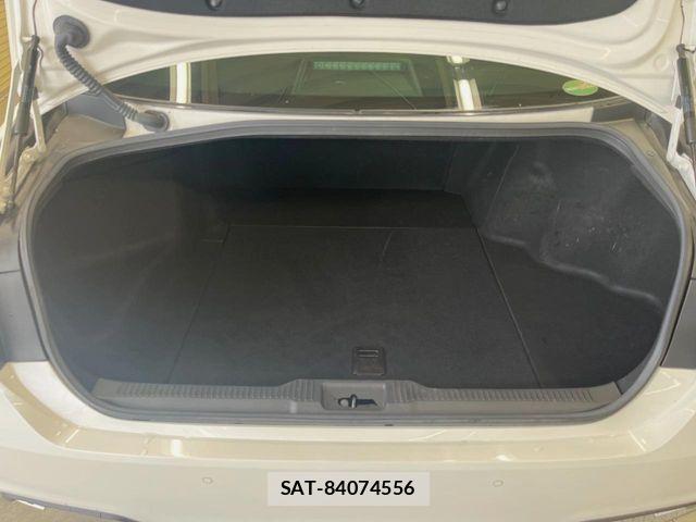 Toyota CROWN SEDAN 2019-09 7902461-13