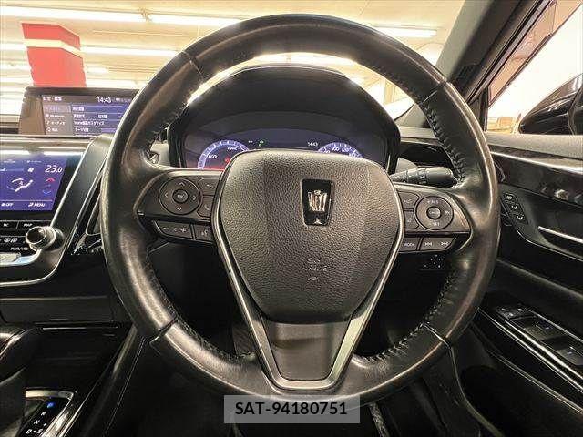Toyota CROWN SEDAN 2018-12 7961054-9