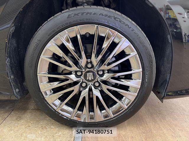 Toyota CROWN SEDAN 2018-12 7961054-12