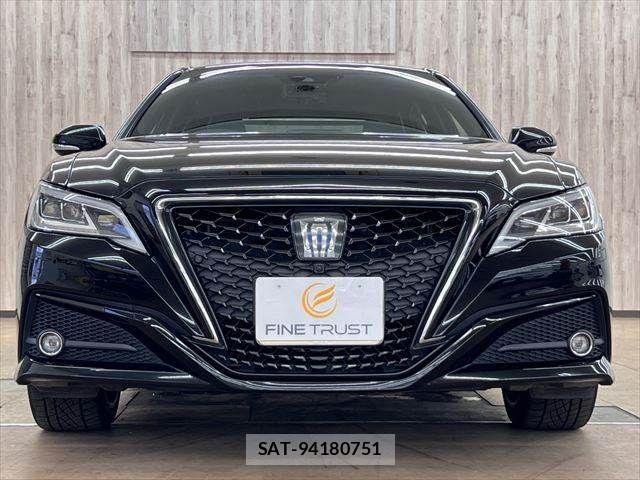 Toyota CROWN SEDAN 2018-12 7961054-13