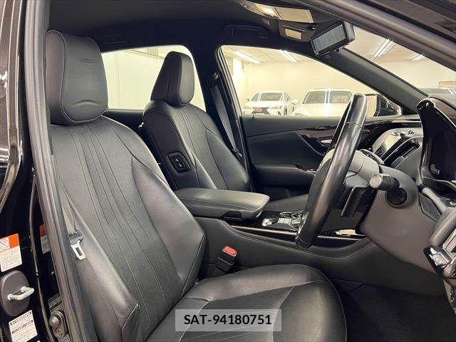 Toyota CROWN SEDAN 2018-12 7961054-6