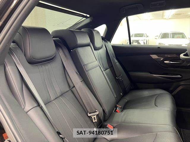 Toyota CROWN SEDAN 2018-12 7961054-7