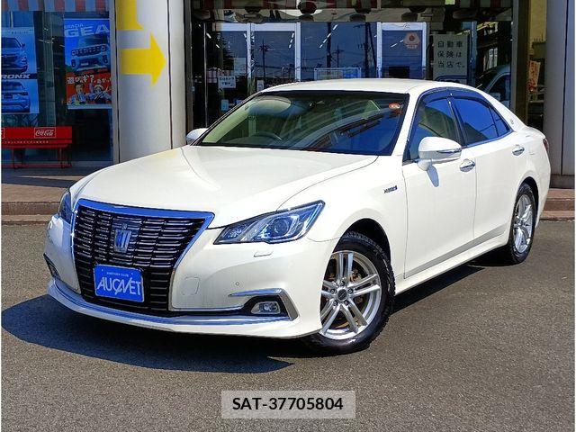 Toyota CROWN SEDAN 2017-04 7961053-0