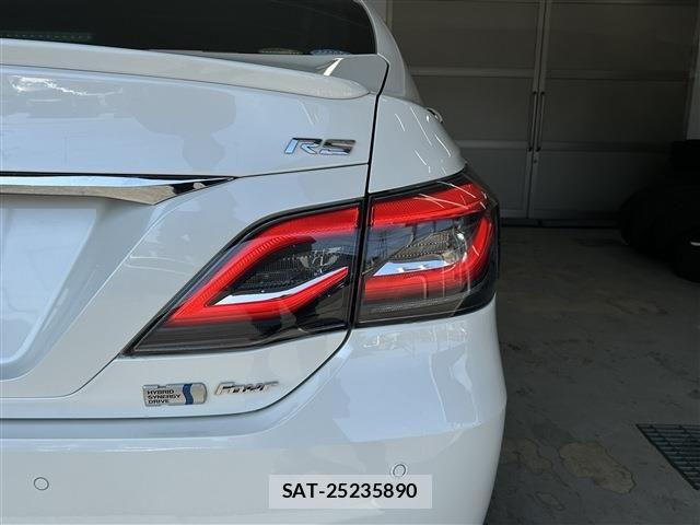 Toyota CROWN SEDAN 2018-11 7978909-5