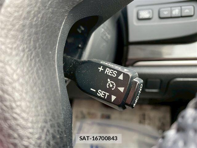 Toyota CROWN SEDAN 2015-02 7978908-18