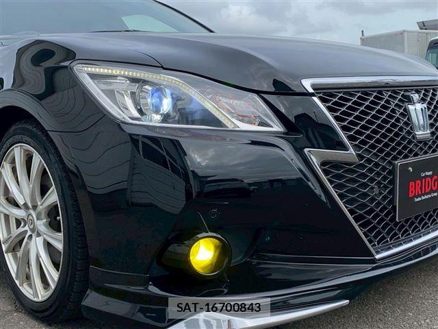 Toyota CROWN SEDAN 2015-02 7978908-8