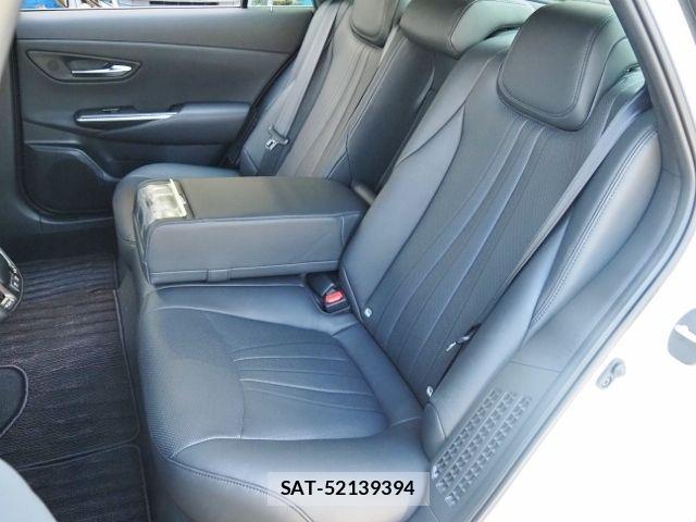 Toyota CROWN SEDAN 2021-08 7978906-12
