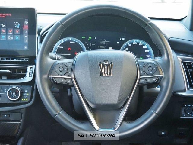 Toyota CROWN SEDAN 2021-08 7978906-15