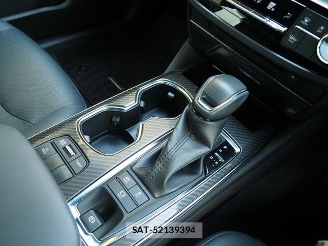 Toyota CROWN SEDAN 2021-08 7978906-27