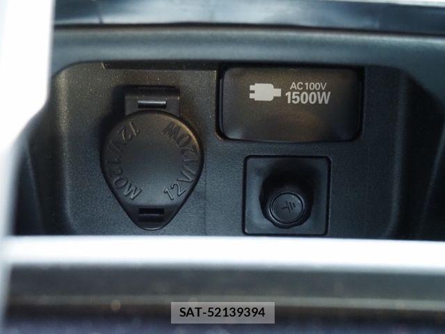 Toyota CROWN SEDAN 2021-08 7978906-28