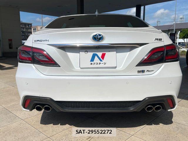 Toyota CROWN SEDAN 2021-06 7978907-14