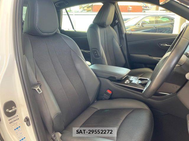 Toyota CROWN SEDAN 2021-06 7978907-7
