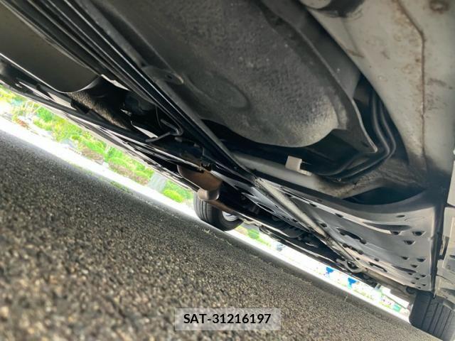 Toyota CROWN SEDAN 2016-09 8035085-11