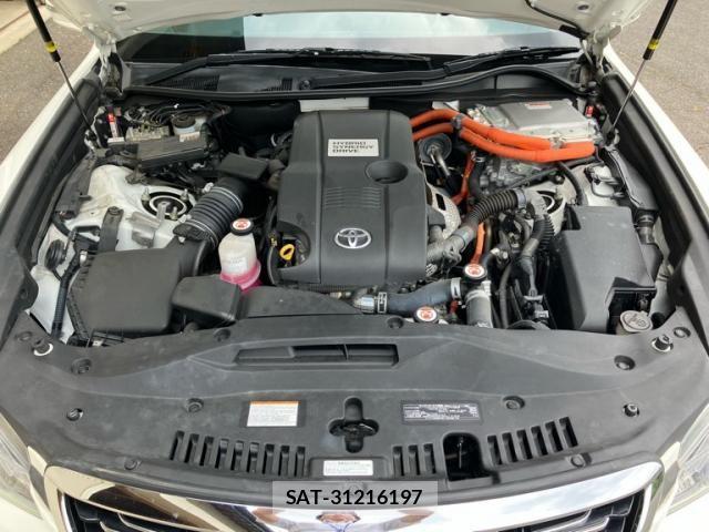 Toyota CROWN SEDAN 2016-09 8035085-16