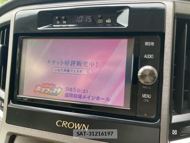 Toyota CROWN SEDAN 2016-09 8035085-24