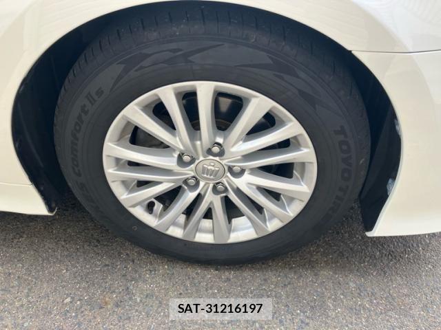 Toyota CROWN SEDAN 2016-09 8035085-5