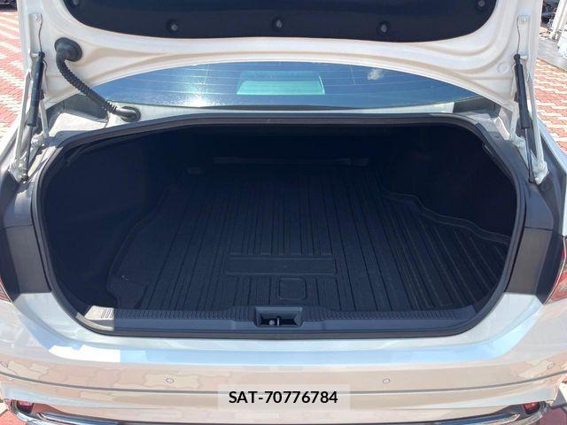 Toyota CROWN SEDAN 2019-12 8035072-9