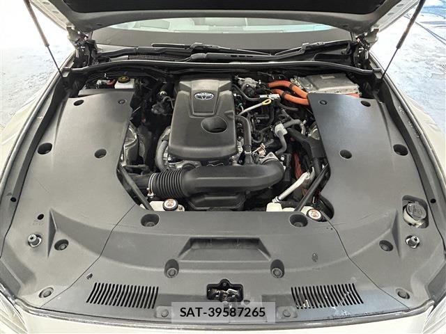 Toyota CROWN SEDAN 2019-04 8035077-27