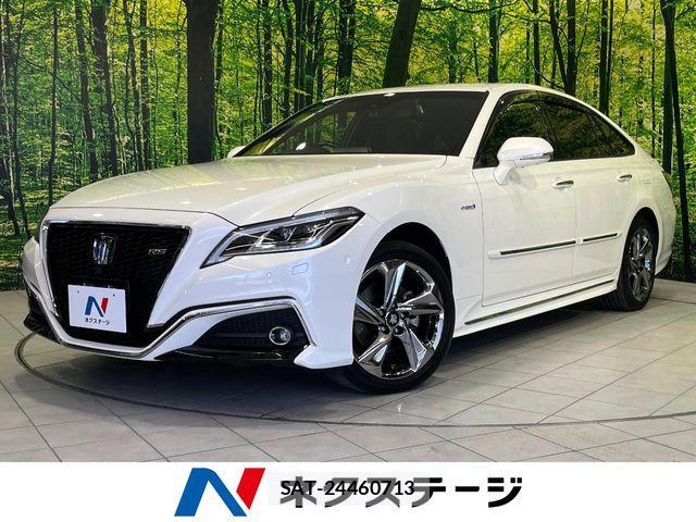 Toyota CROWN SEDAN 2019-06 8035074-0