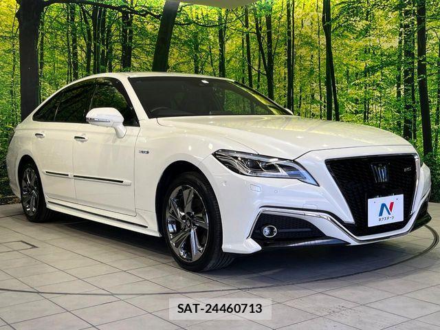 Toyota CROWN SEDAN 2019-06 8035074-15