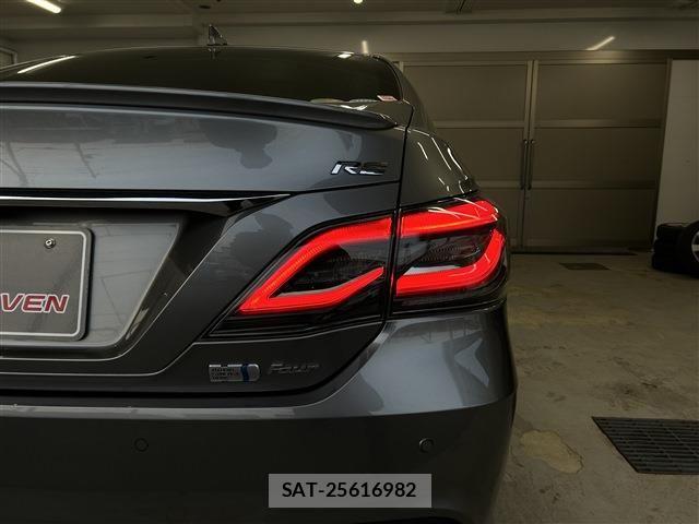 Toyota CROWN SEDAN 2021-02 8035076-9