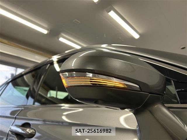 Toyota CROWN SEDAN 2021-02 8035076-12
