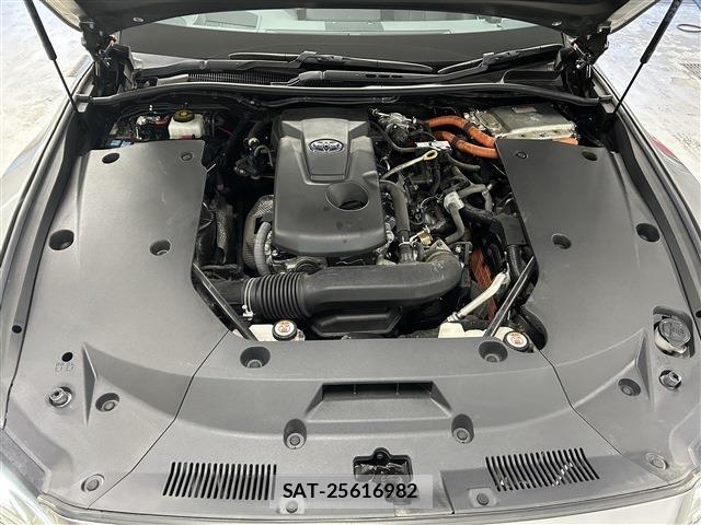 Toyota CROWN SEDAN 2021-02 8035076-29
