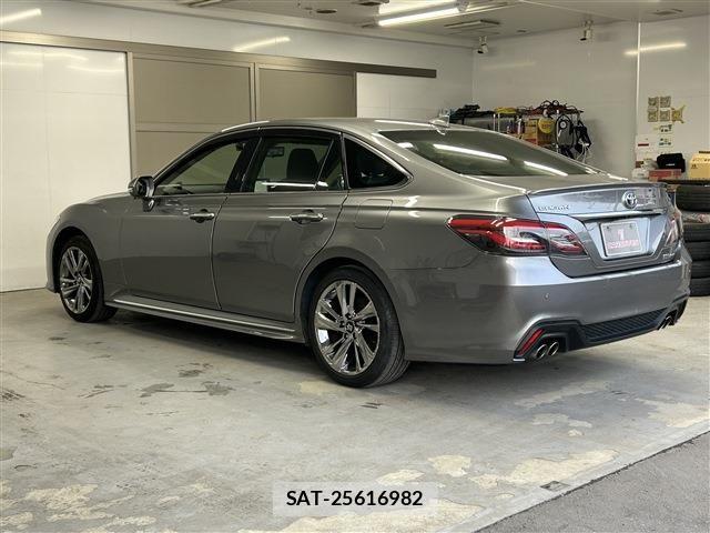 Toyota CROWN SEDAN 2021-02 8035076-6