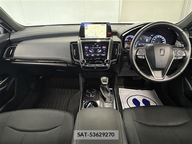 Toyota CROWN SEDAN 2020-07 8073408-13