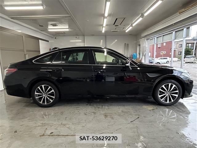 Toyota CROWN SEDAN 2020-07 8073408-3