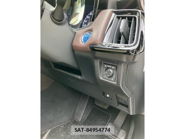 Toyota CROWN SEDAN 2020-03 8073406-15