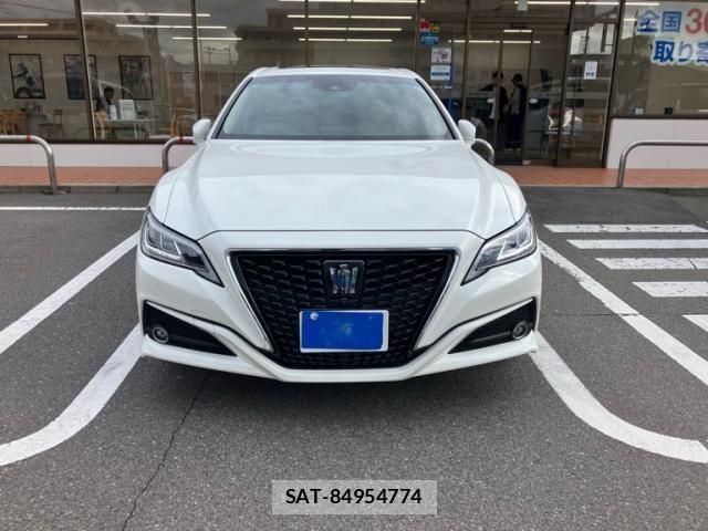 Toyota CROWN SEDAN 2020-03 8073406-1