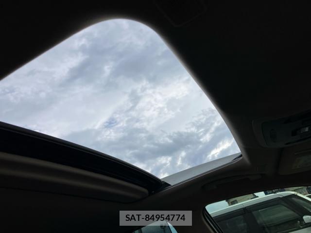 Toyota CROWN SEDAN 2020-03 8073406-23